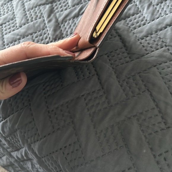 Louis Vuitton wallet - Picture 8 of 9